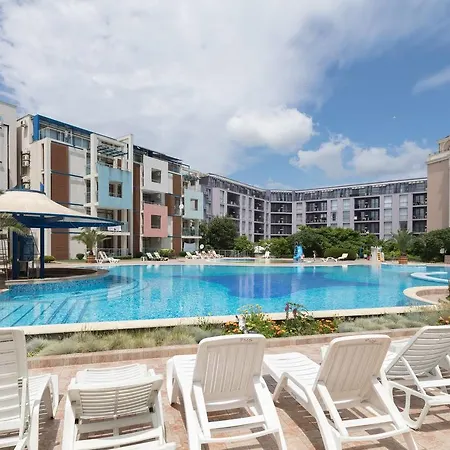 ❤spacious Studio W Kitchen Near Cacao❤beach❤iw❤ Апартамент Слънчев бряг